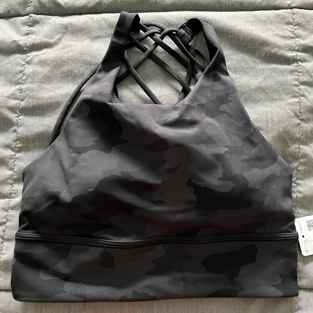 NWT Lululemon sports bran